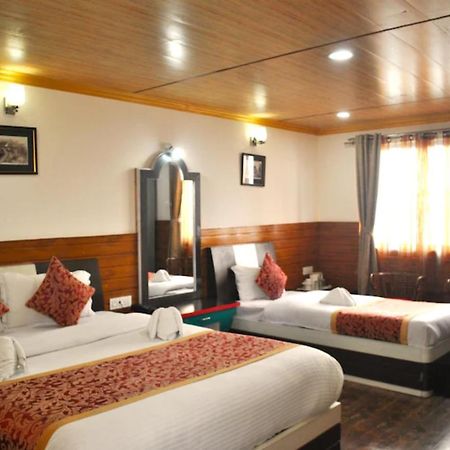 Goroomgo Kasturi Palace Darjeeling Дарджилинг Экстерьер фото