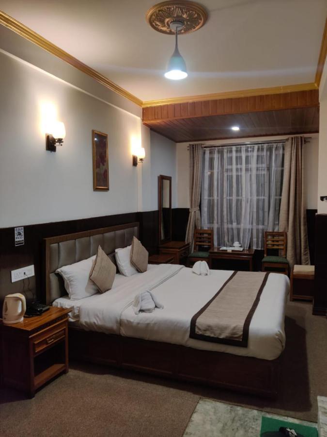 Goroomgo Kasturi Palace Darjeeling Дарджилинг Экстерьер фото