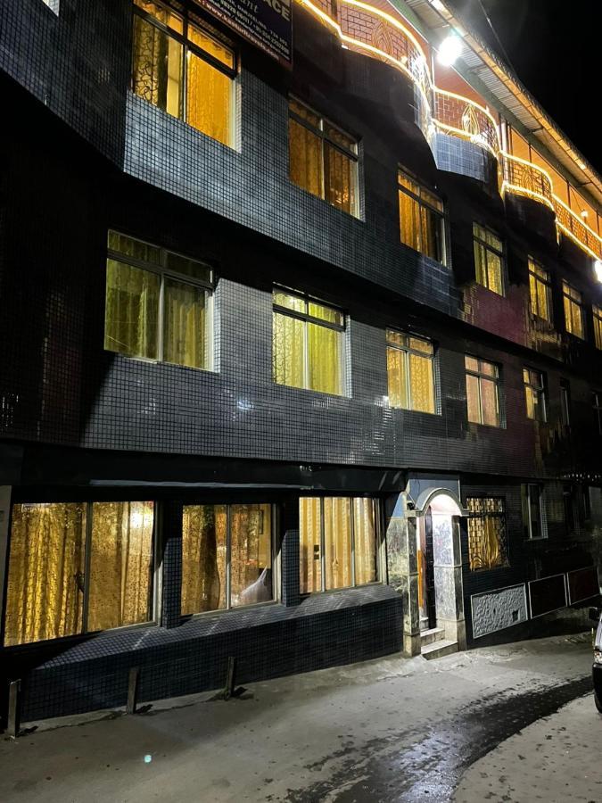 Goroomgo Kasturi Palace Darjeeling Дарджилинг Экстерьер фото